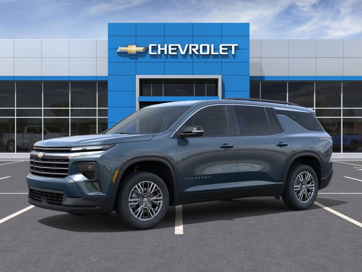2026 Chevrolet Traverse - Image 2