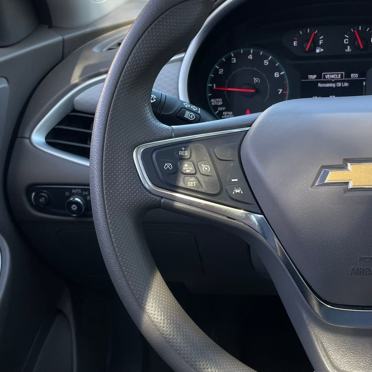 2024 Chevrolet Malibu - Image 14