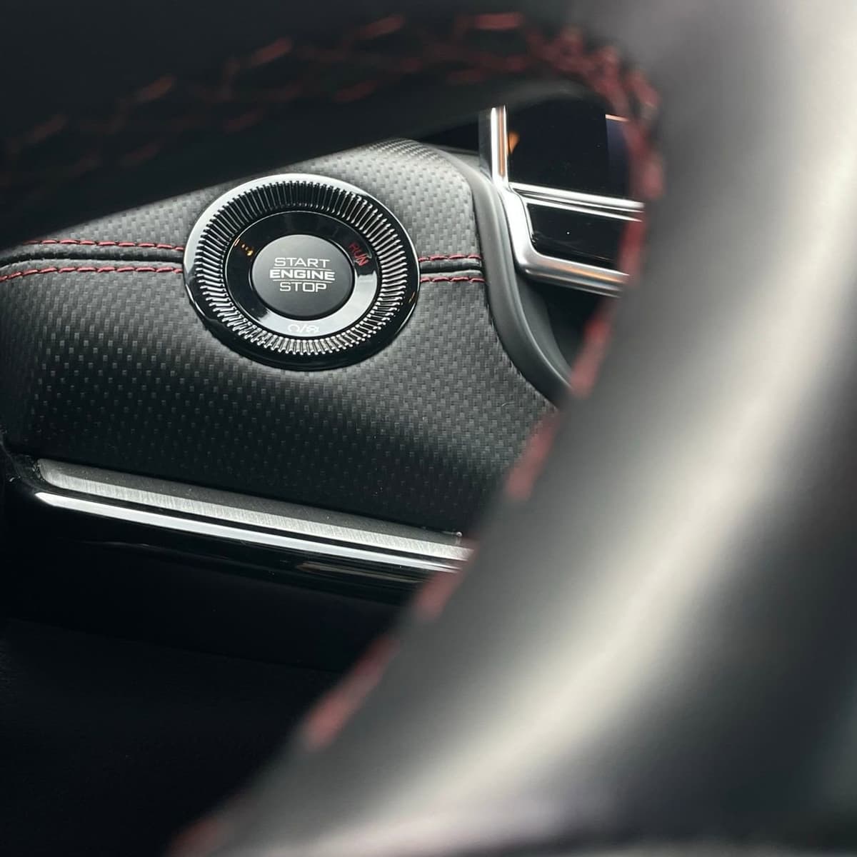 2022 Jeep Compass - Image 18