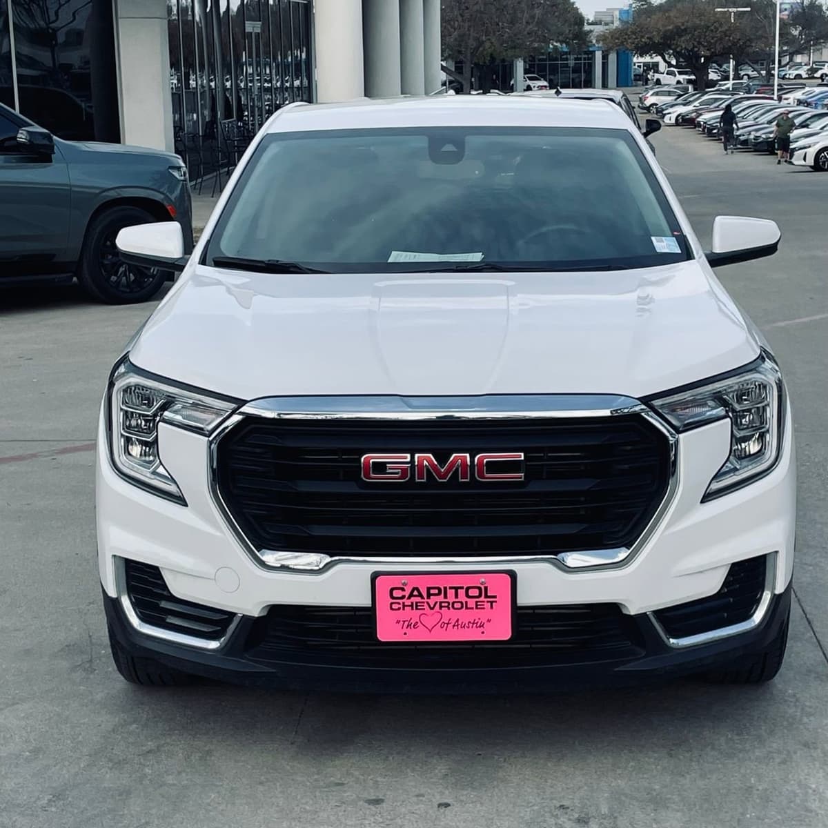 2024 GMC Terrain - Image 6