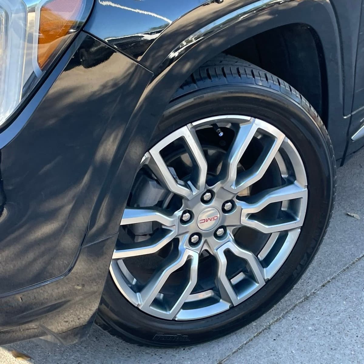 2022 GMC Terrain - Image 9