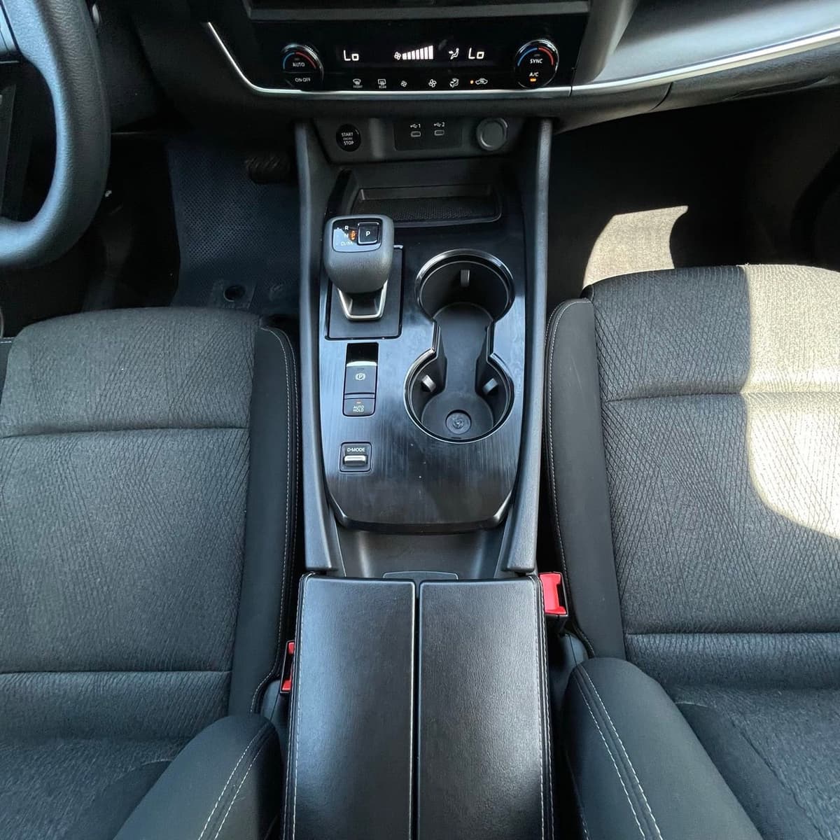 2024 Nissan Rogue - Image 20