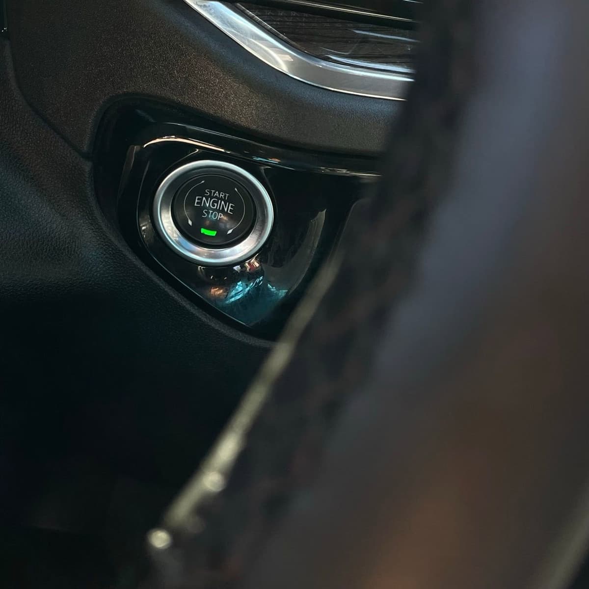 2025 Chevrolet Silverado 1500 - Image 17