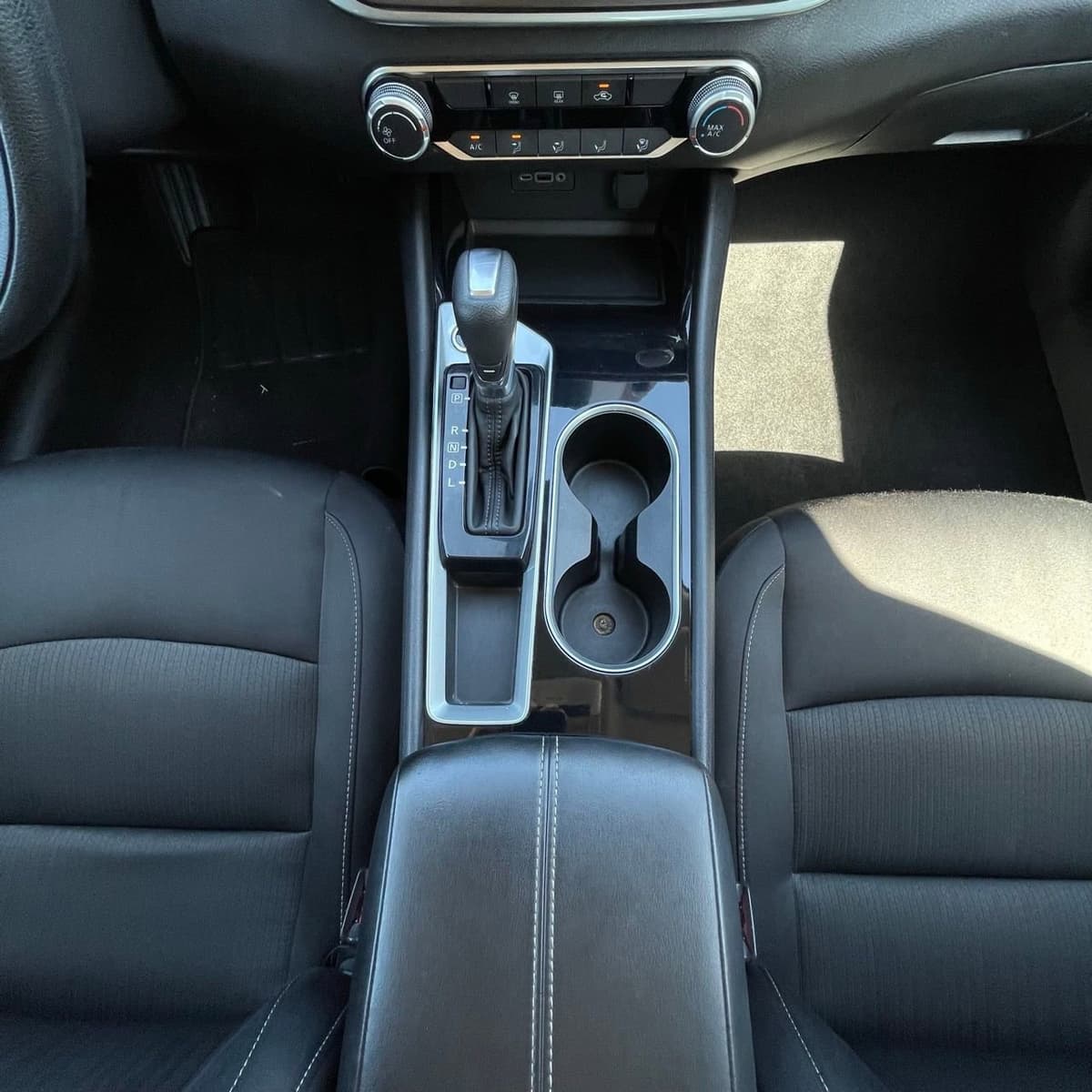 2024 Nissan Altima - Image 19