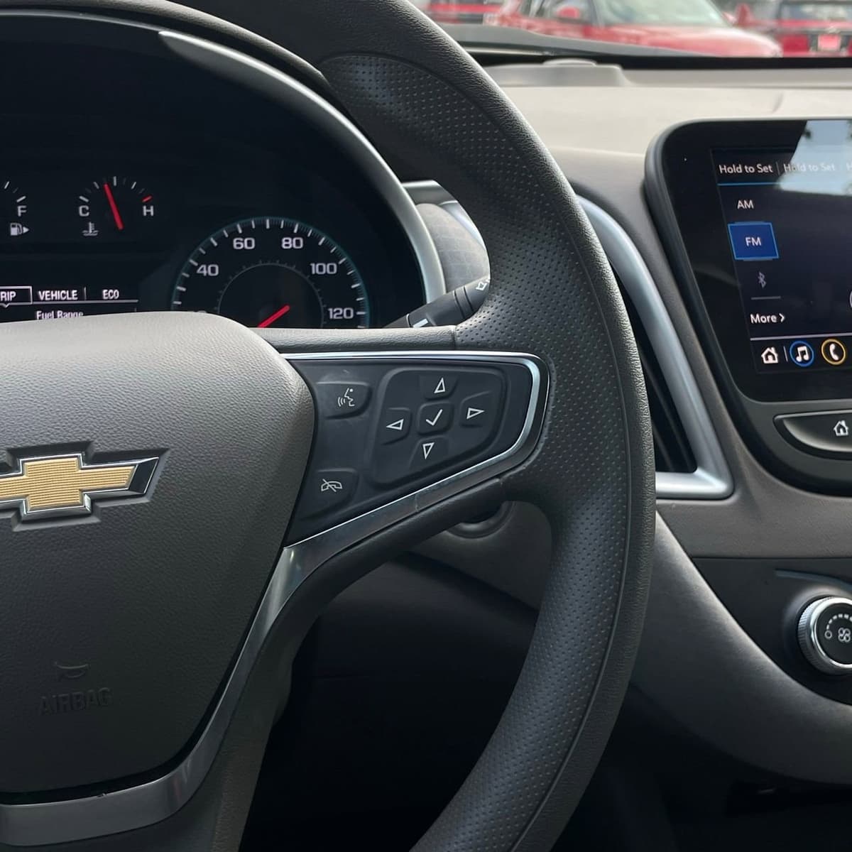 2024 Chevrolet Malibu - Image 14