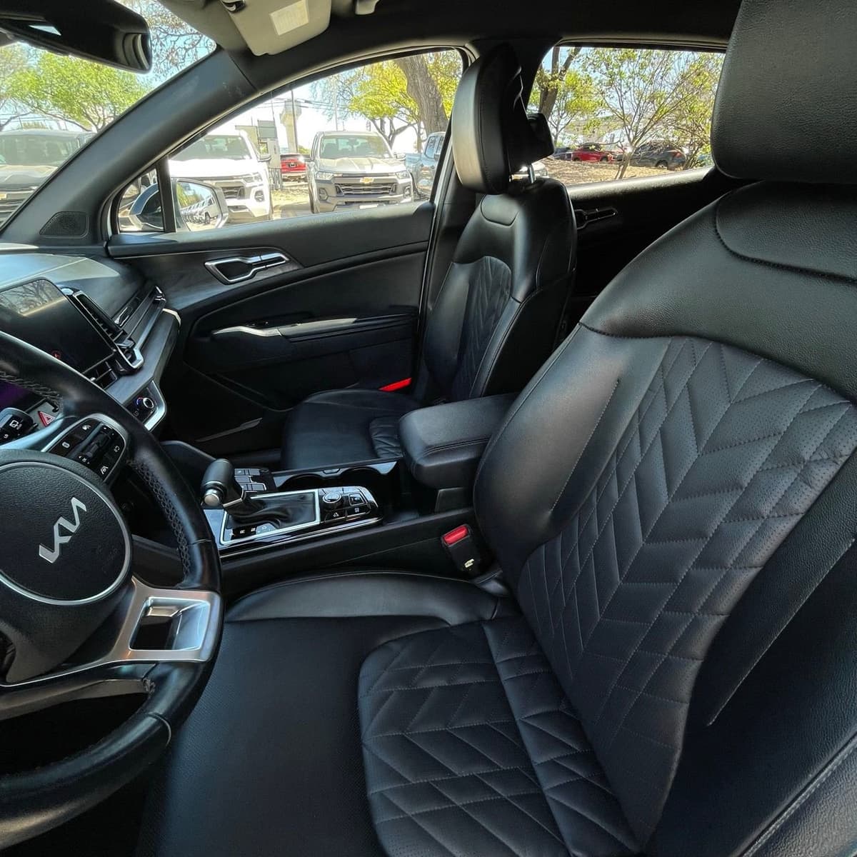 2024 Kia Sportage - Image 22