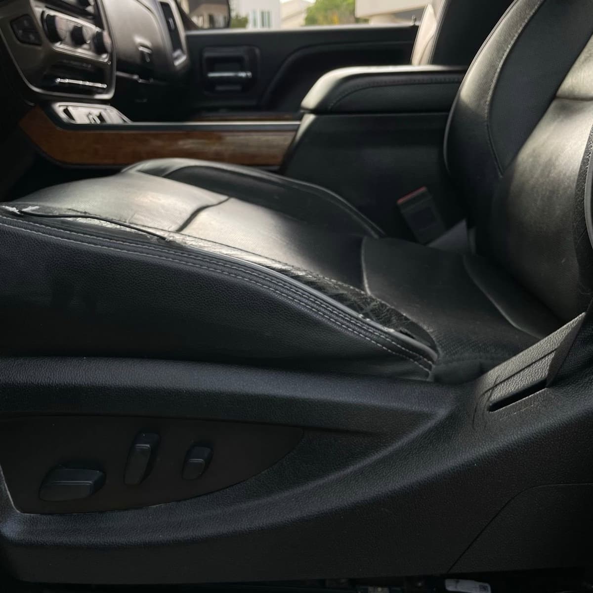 2018 Chevrolet Silverado 2500 HD - Image 22