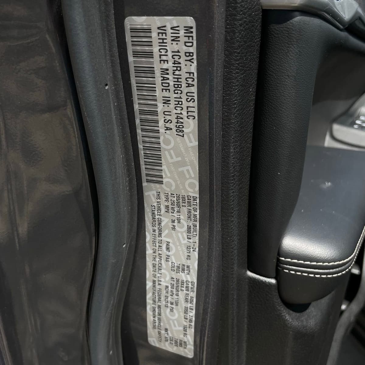 2024 Jeep Grand Cherokee - Image 30