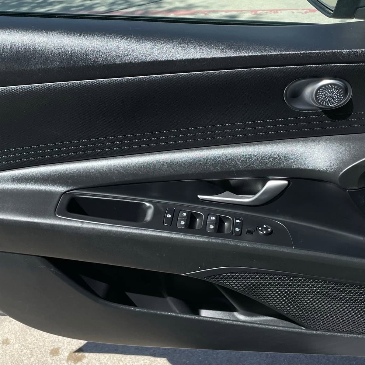 2024 Hyundai Elantra - Image 20