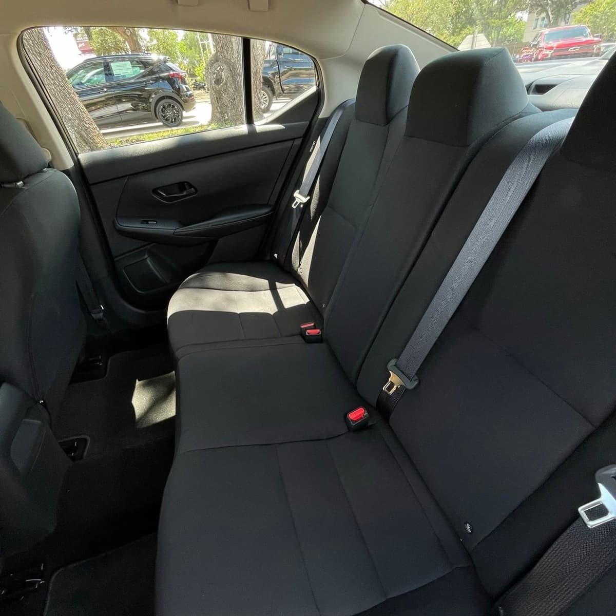 2025 Nissan Sentra - Image 22