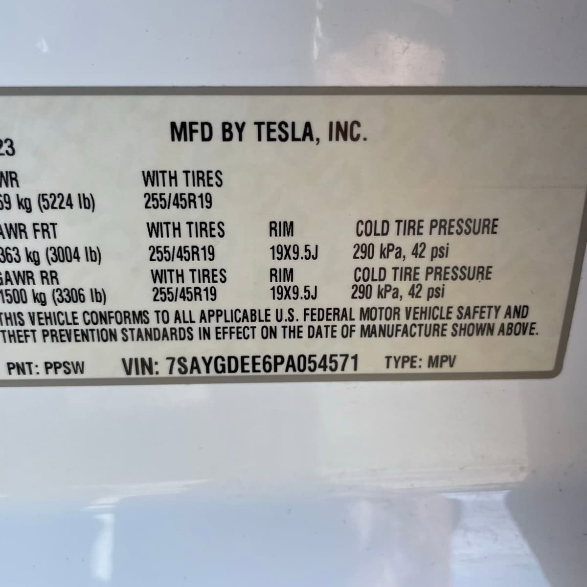 2023 Tesla Model Y - Image 26