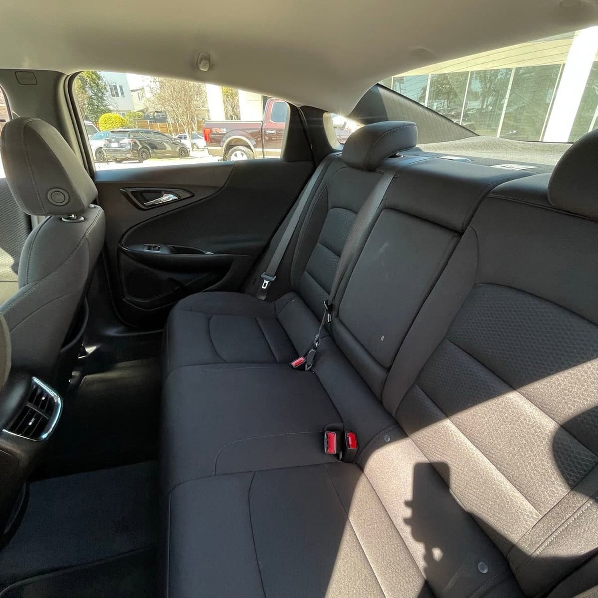 2024 Chevrolet Malibu - Image 24