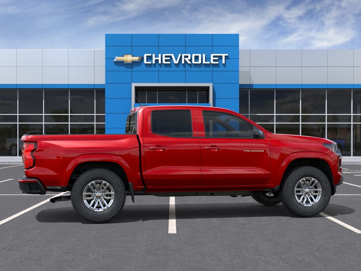 2026 Chevrolet Colorado - Image 5