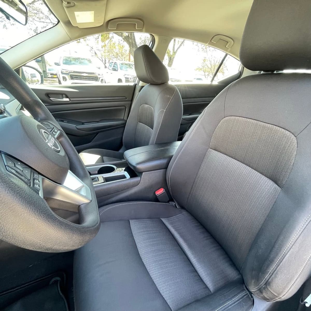 2024 Nissan Altima - Image 21