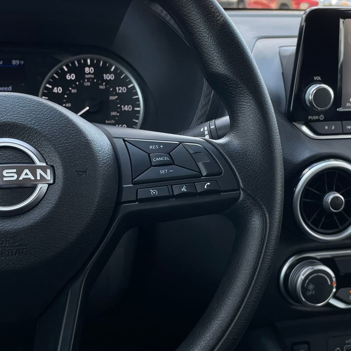 2025 Nissan Sentra - Image 14