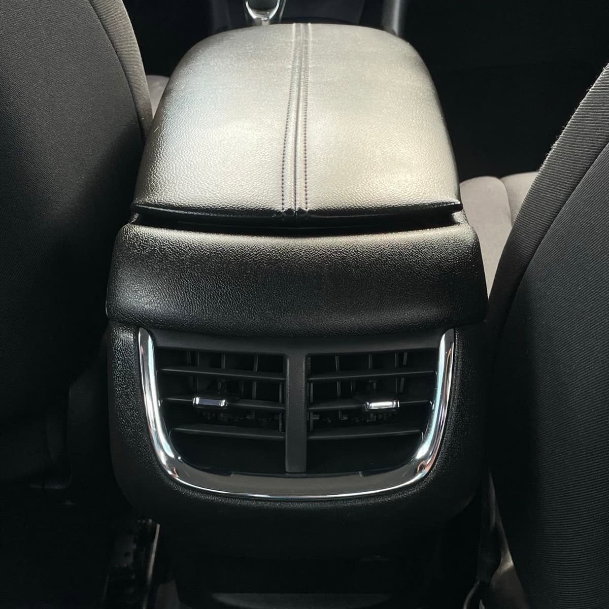 2024 Chevrolet Malibu - Image 23