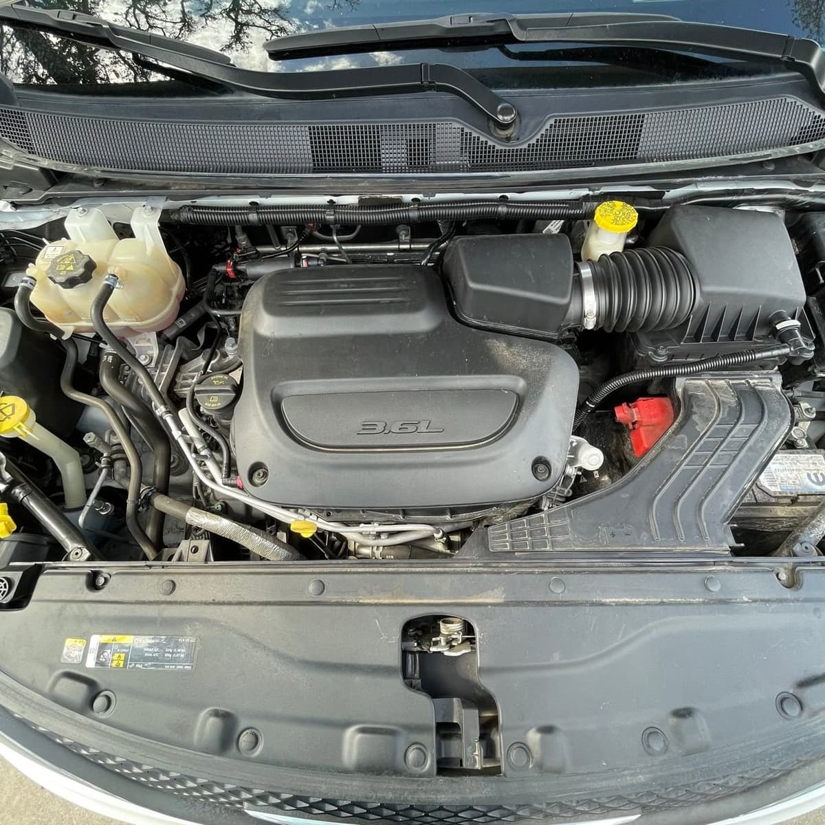 2023 Chrysler Voyager - Image 25