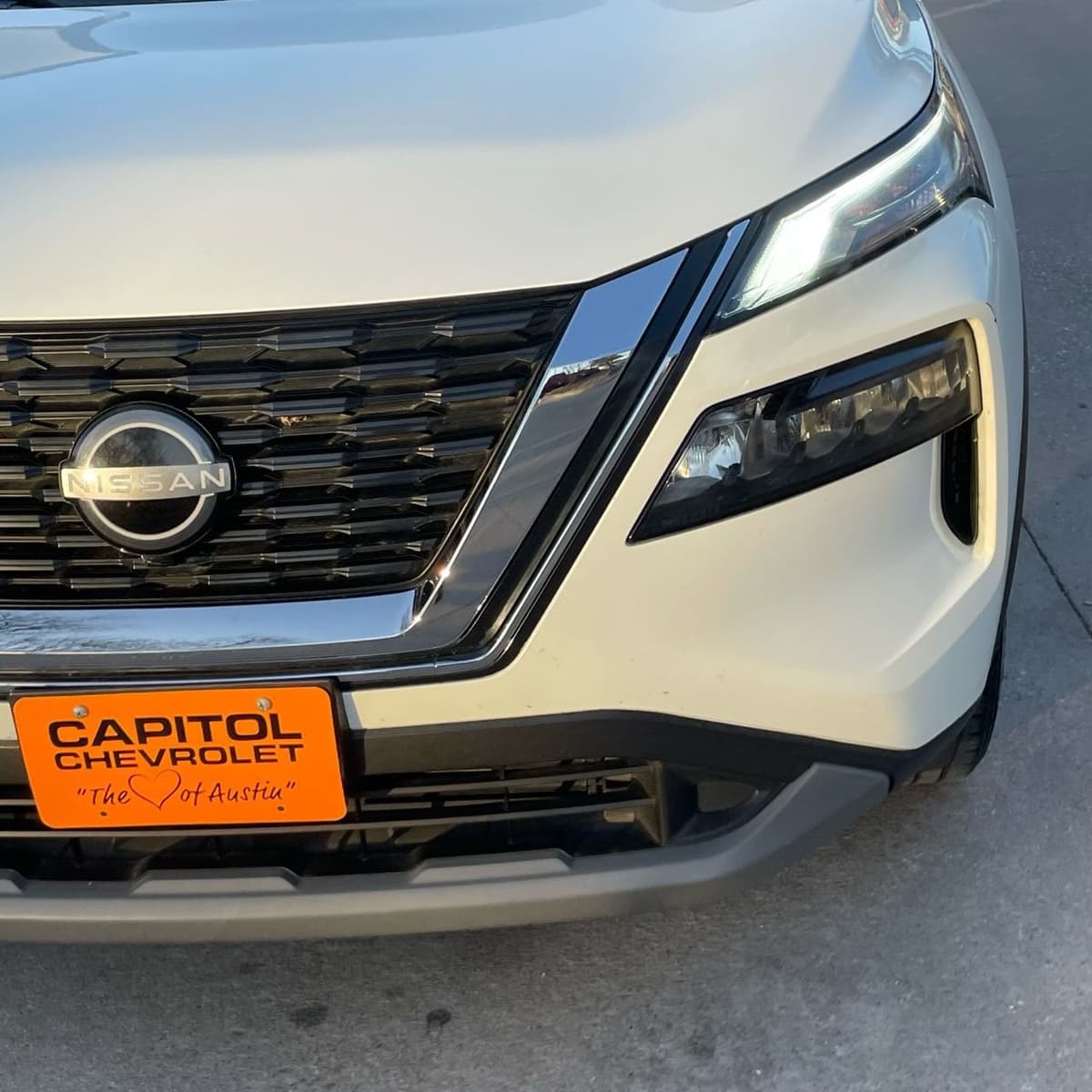 2023 Nissan Rogue - Image 7