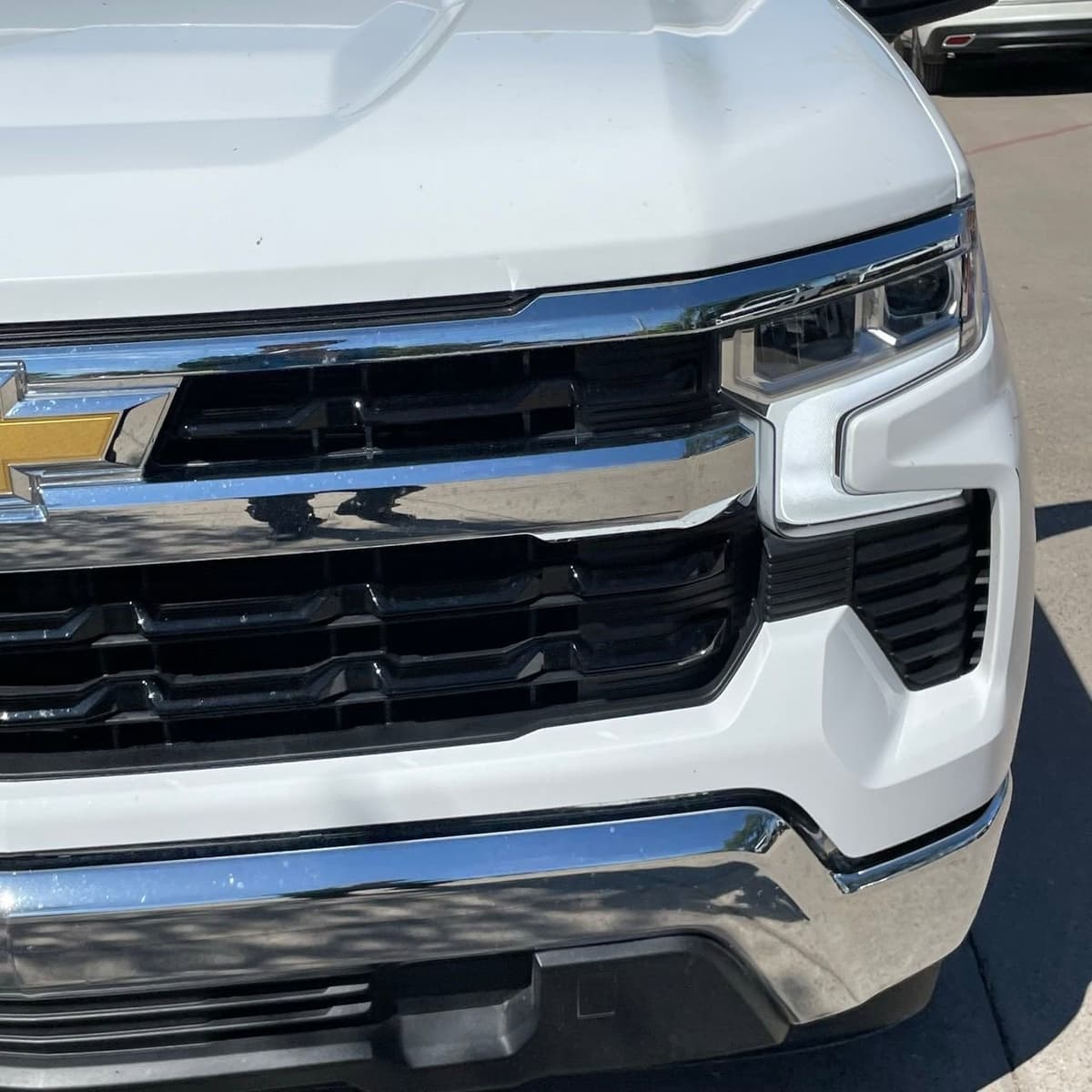 2025 Chevrolet Silverado 1500 - Image 8