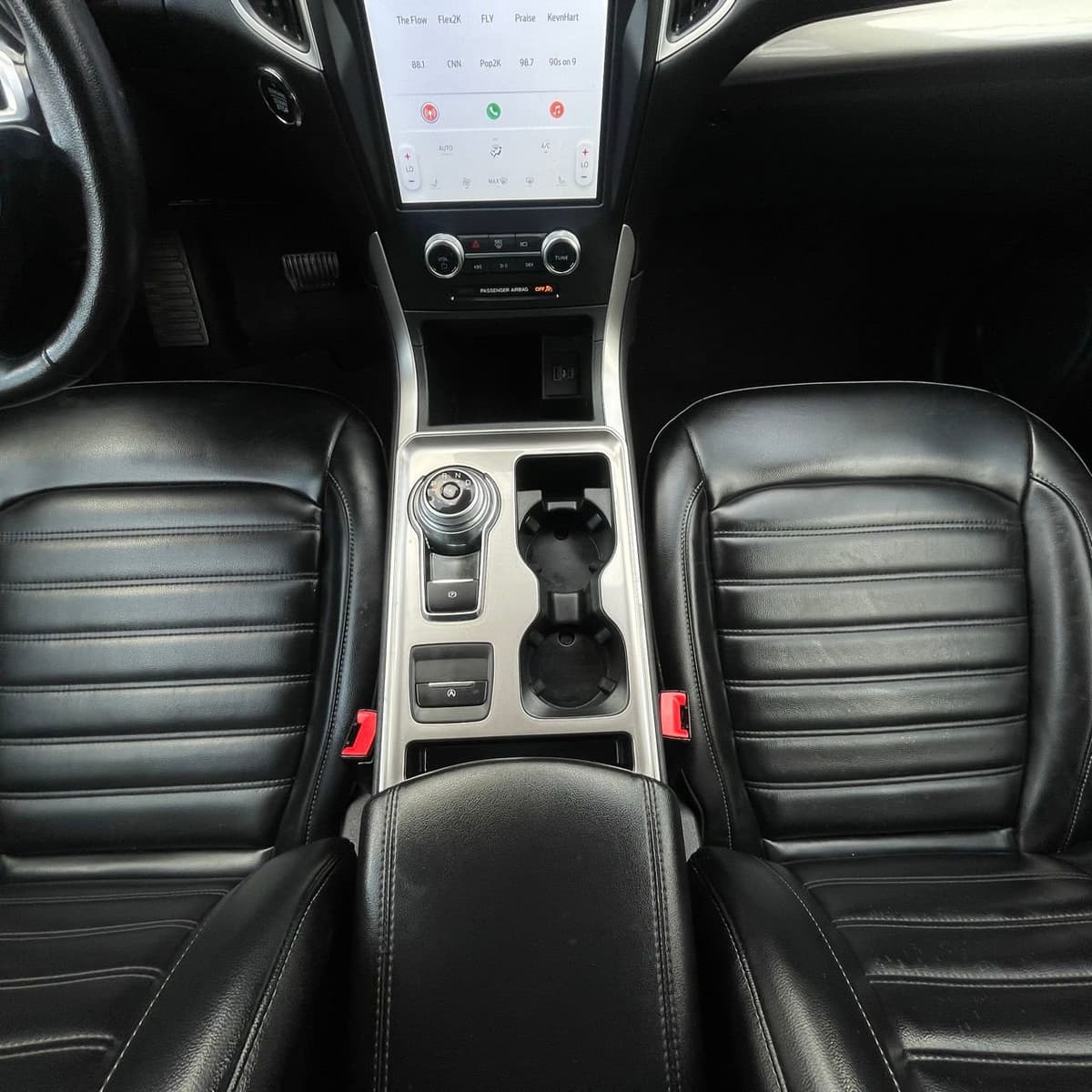 2024 Ford Edge - Image 19