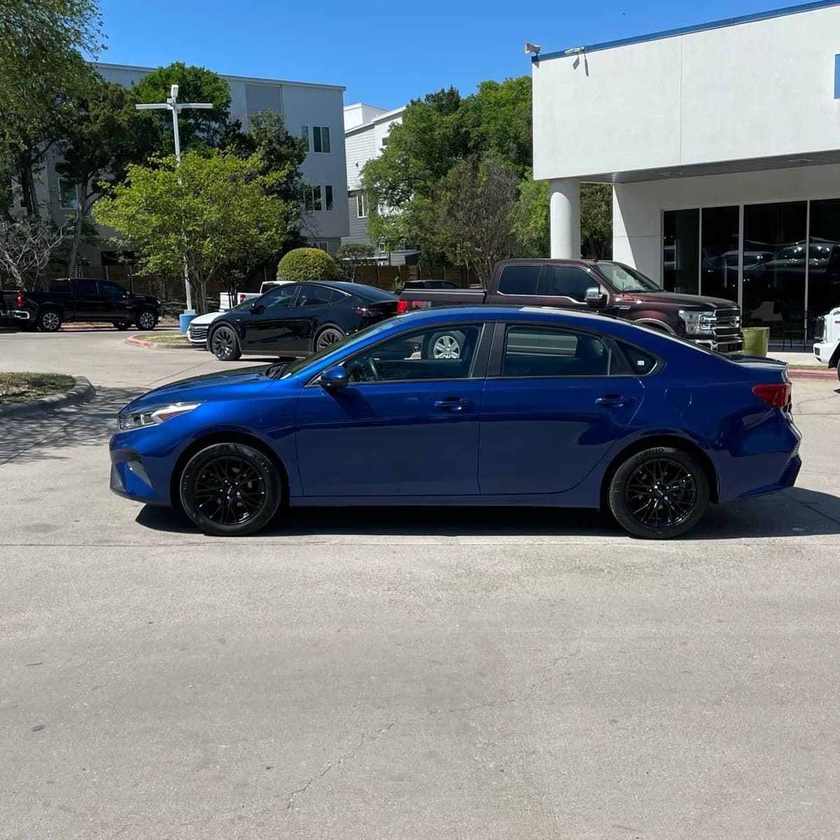 2023 Kia Forte - Image 3