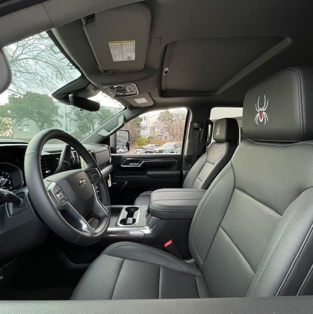 2025 Chevrolet Silverado 2500 HD - Image 9