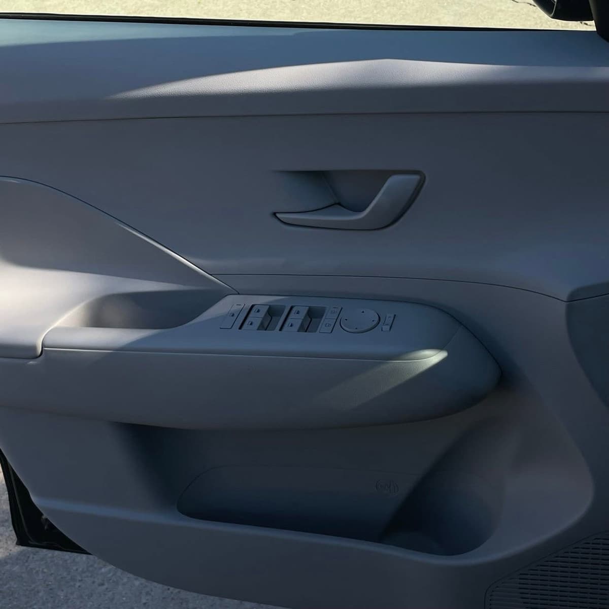 2025 Hyundai Kona - Image 20