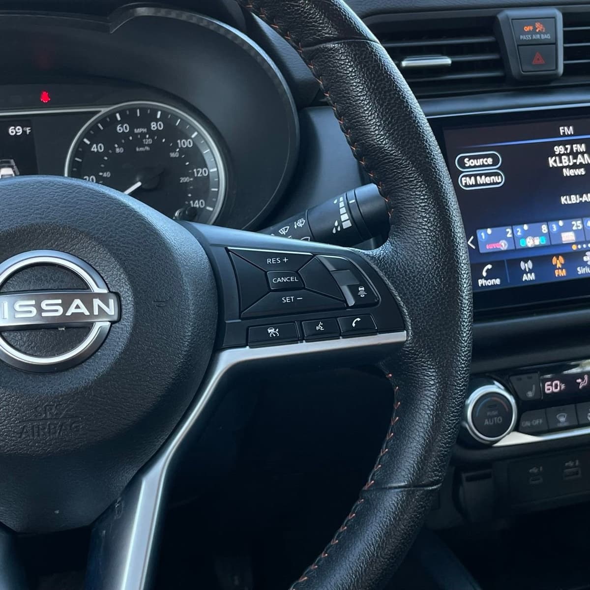 2024 Nissan Versa - Image 15