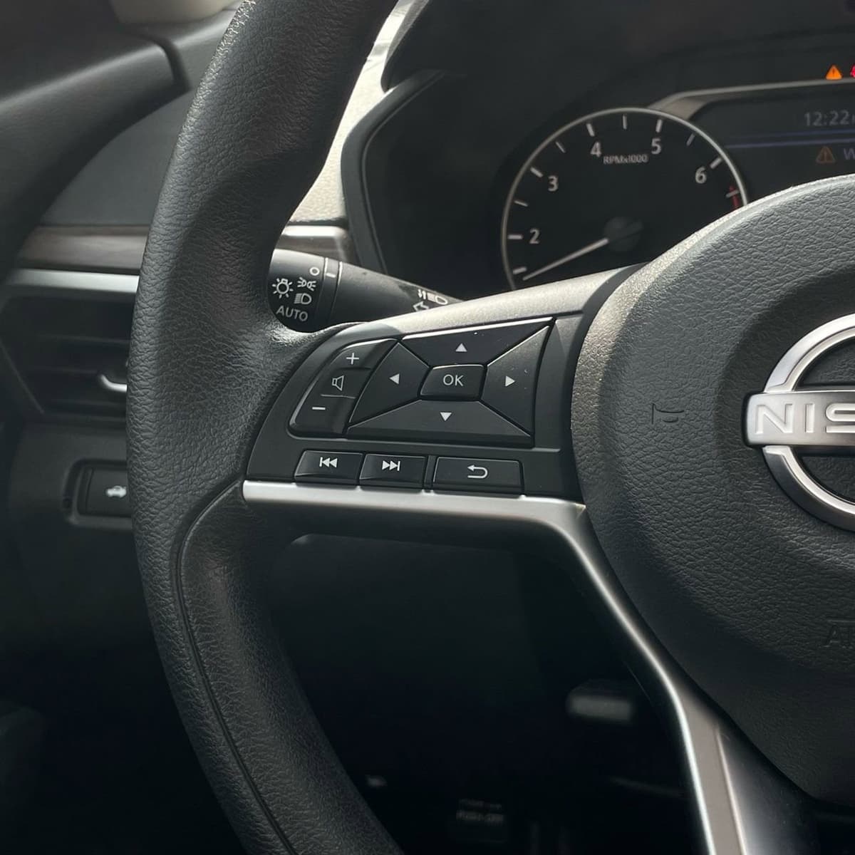 2024 Nissan Altima - Image 14