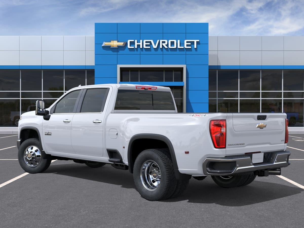 2026 Chevrolet Silverado 3500 HD - Image 3