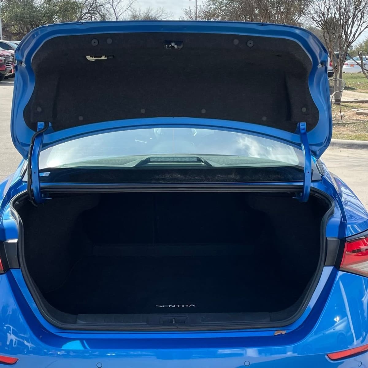 2024 Nissan Sentra - Image 26