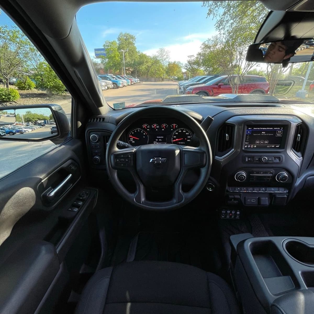2024 Chevrolet Silverado 1500 - Image 12