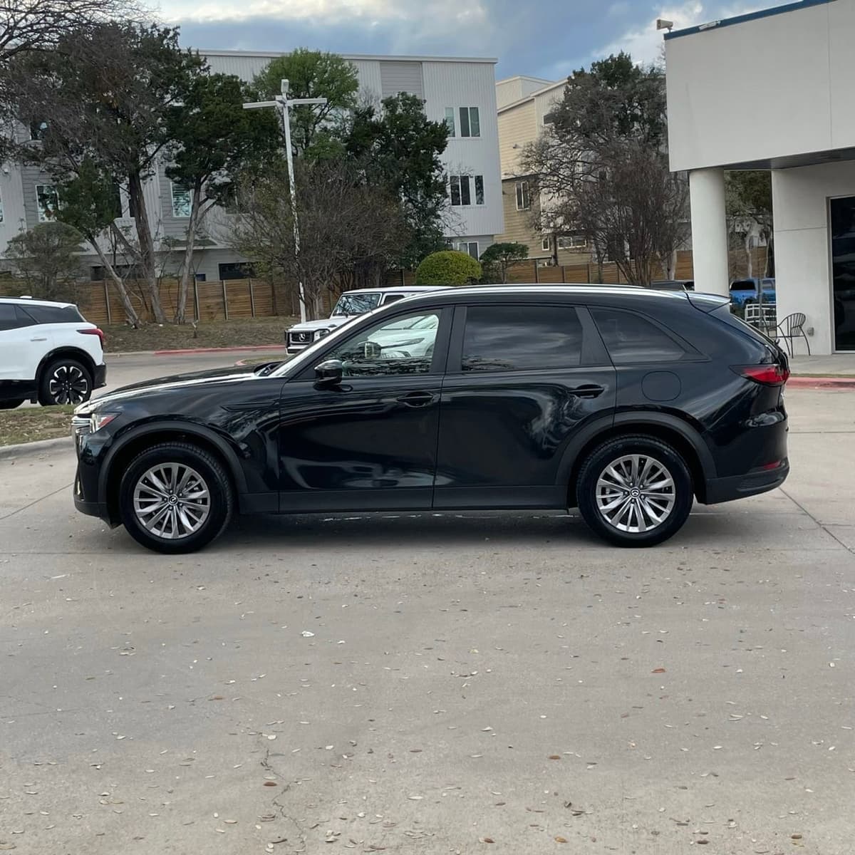 2024 Mazda CX-90 - Image 3