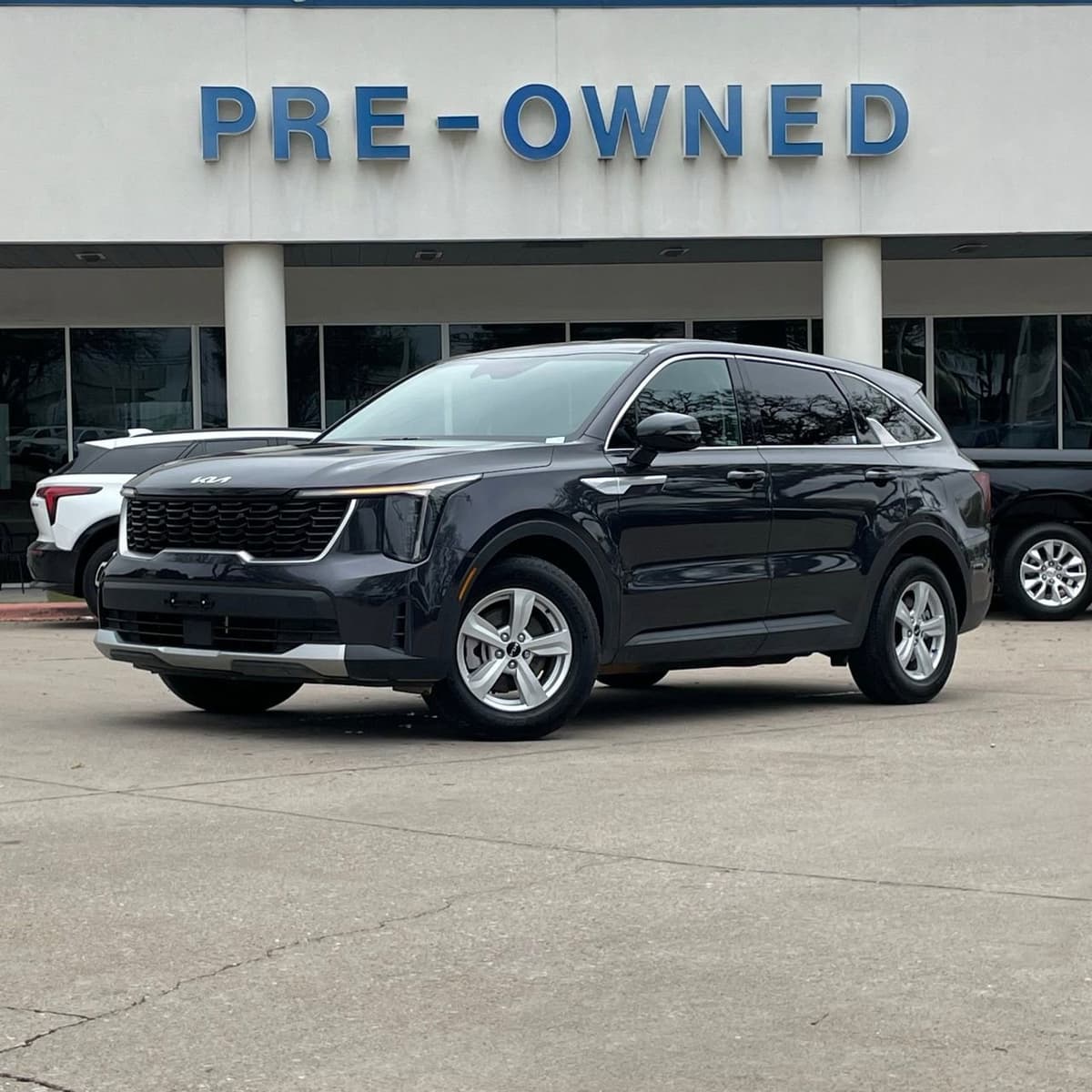 2025 Kia Sorento - Image 1