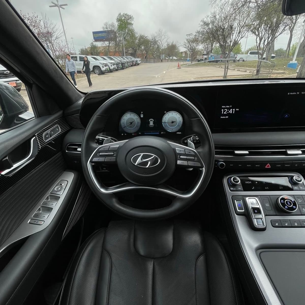 2024 Hyundai Palisade - Image 11