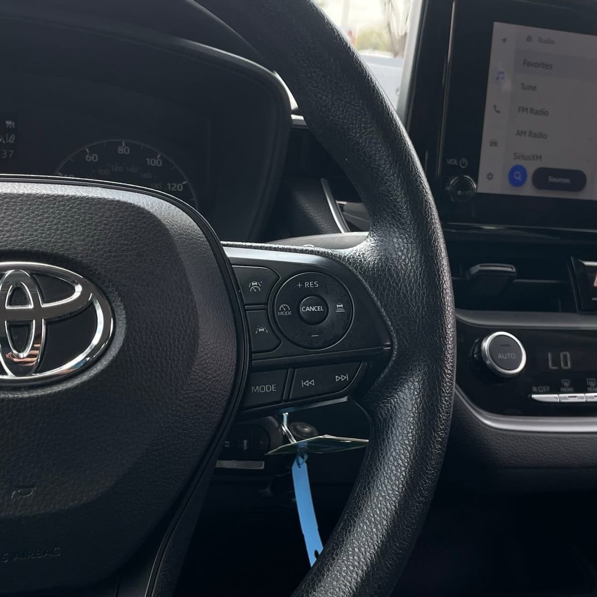 2024 Toyota Corolla - Image 15