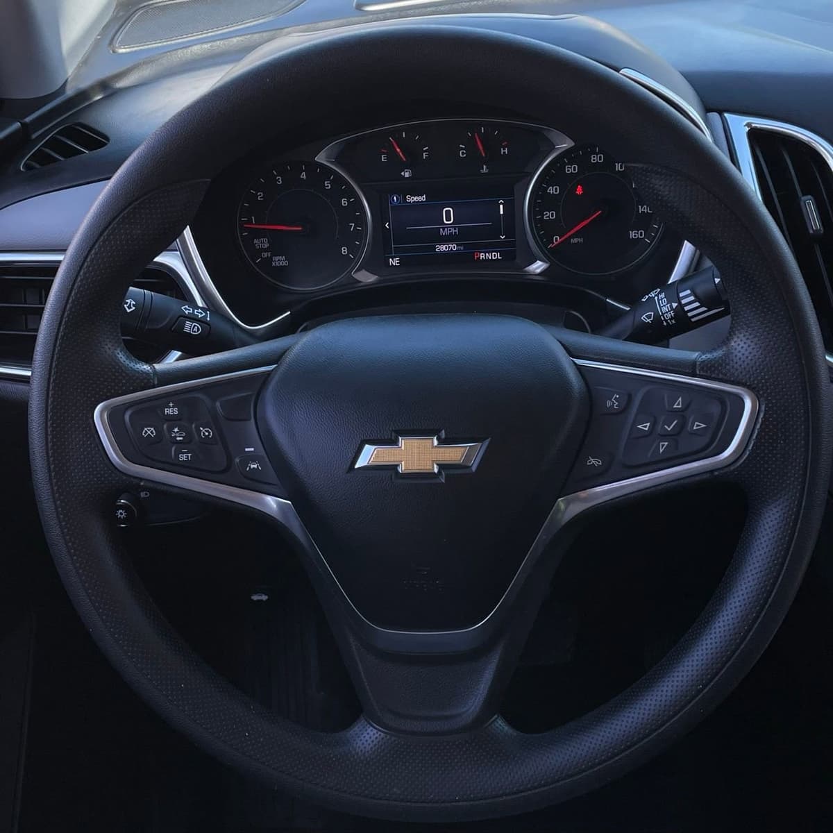 2022 Chevrolet Equinox - Image 12