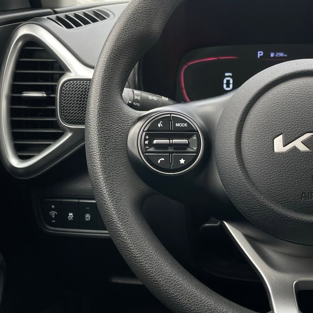 2024 Kia Soul - Image 13