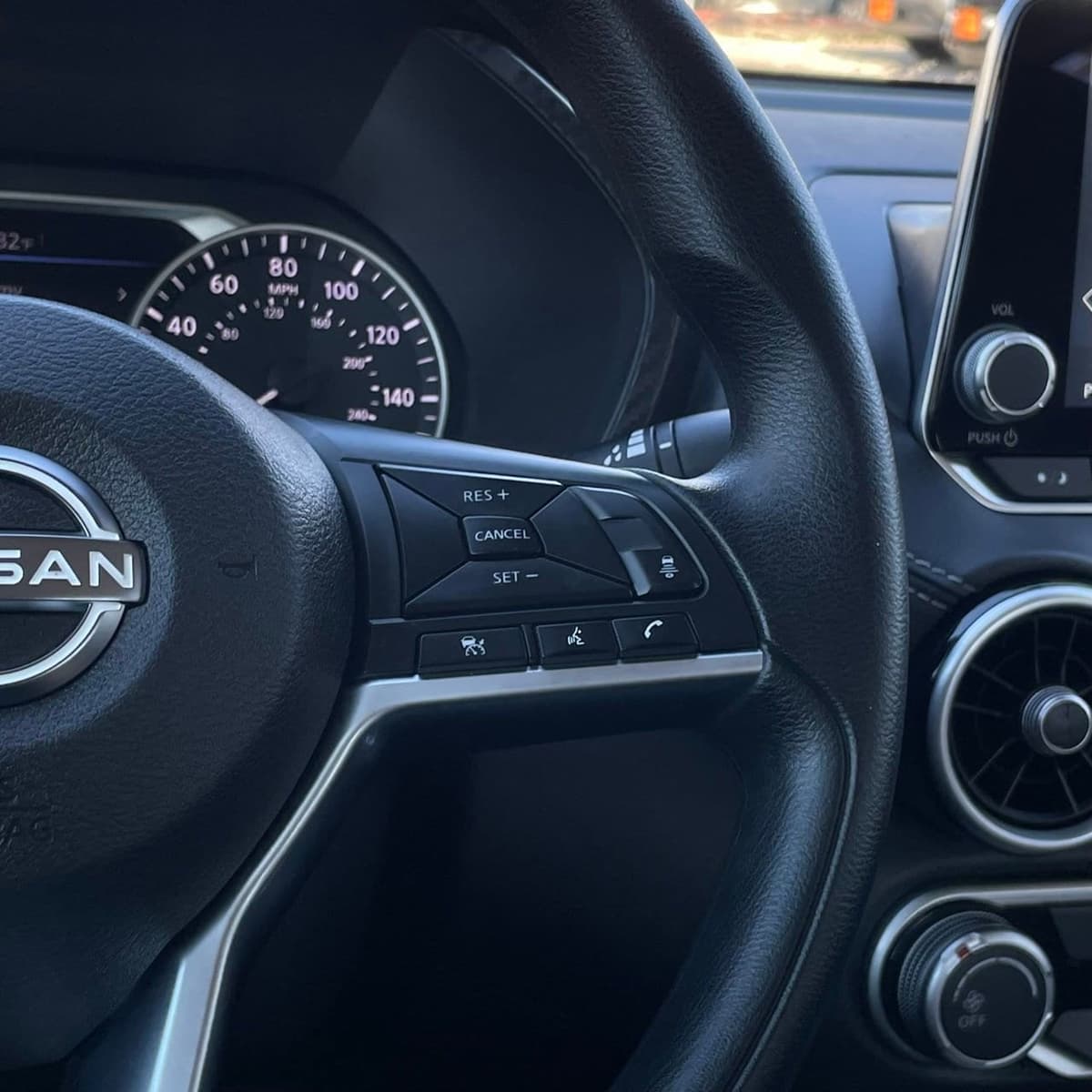 2024 Nissan Sentra - Image 14