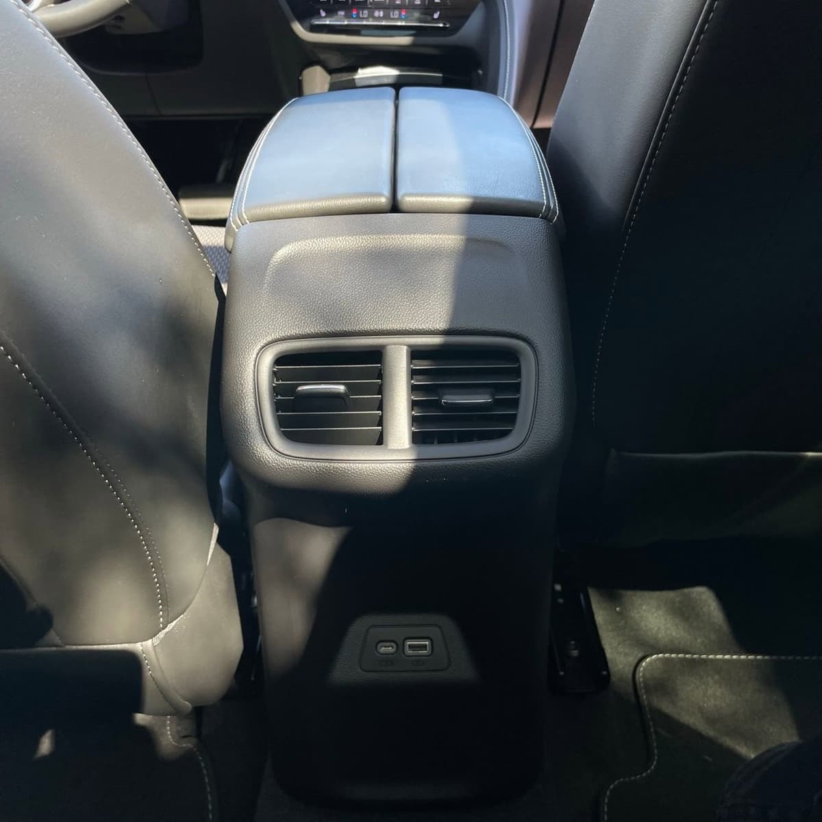 2022 Buick Envision - Image 23