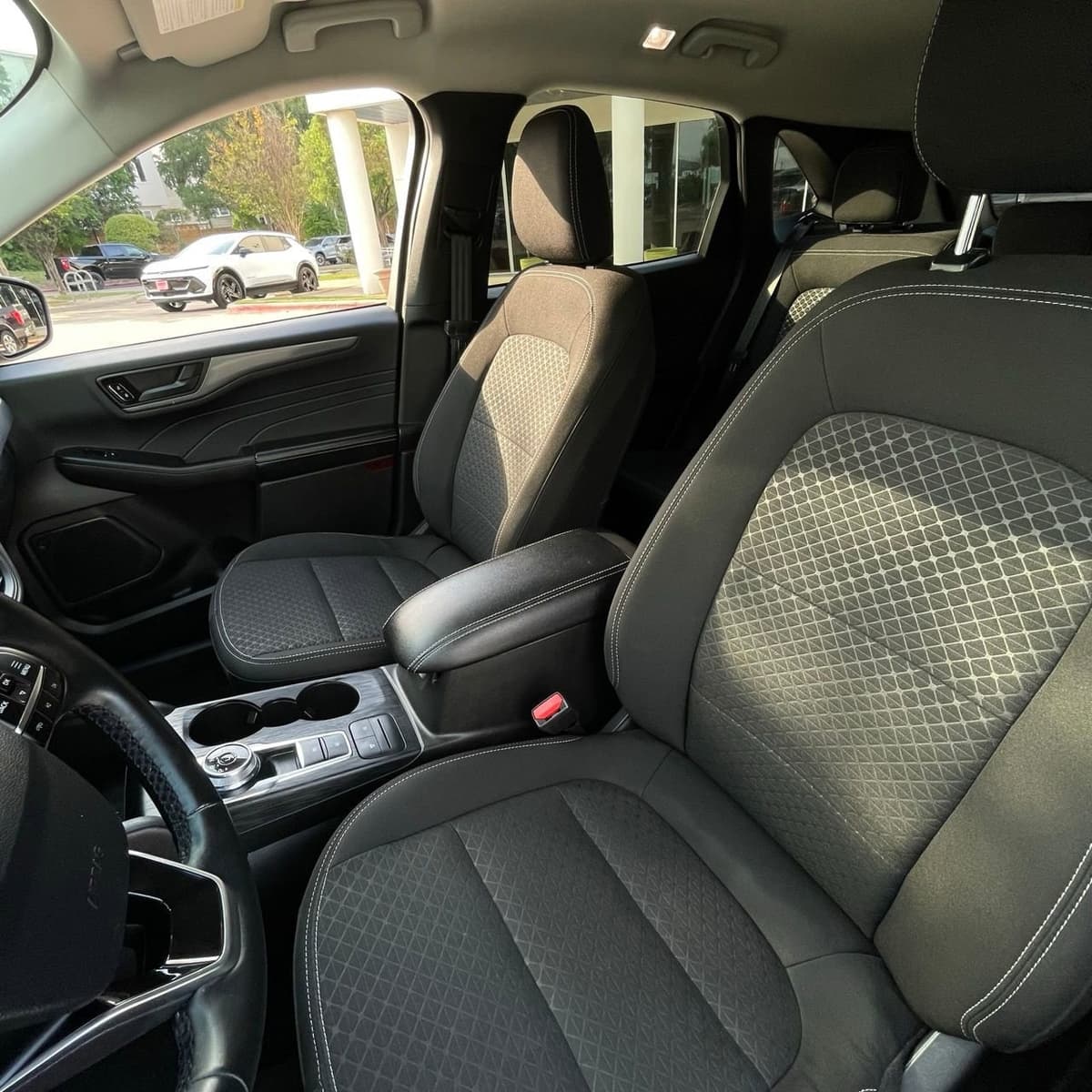 2024 Ford Escape - Image 22