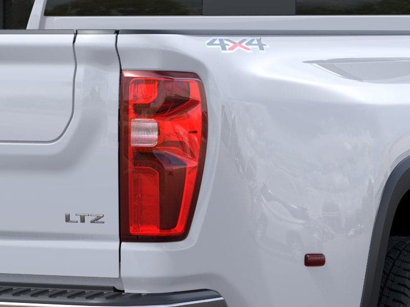 2026 Chevrolet Silverado 3500 HD - Image 11