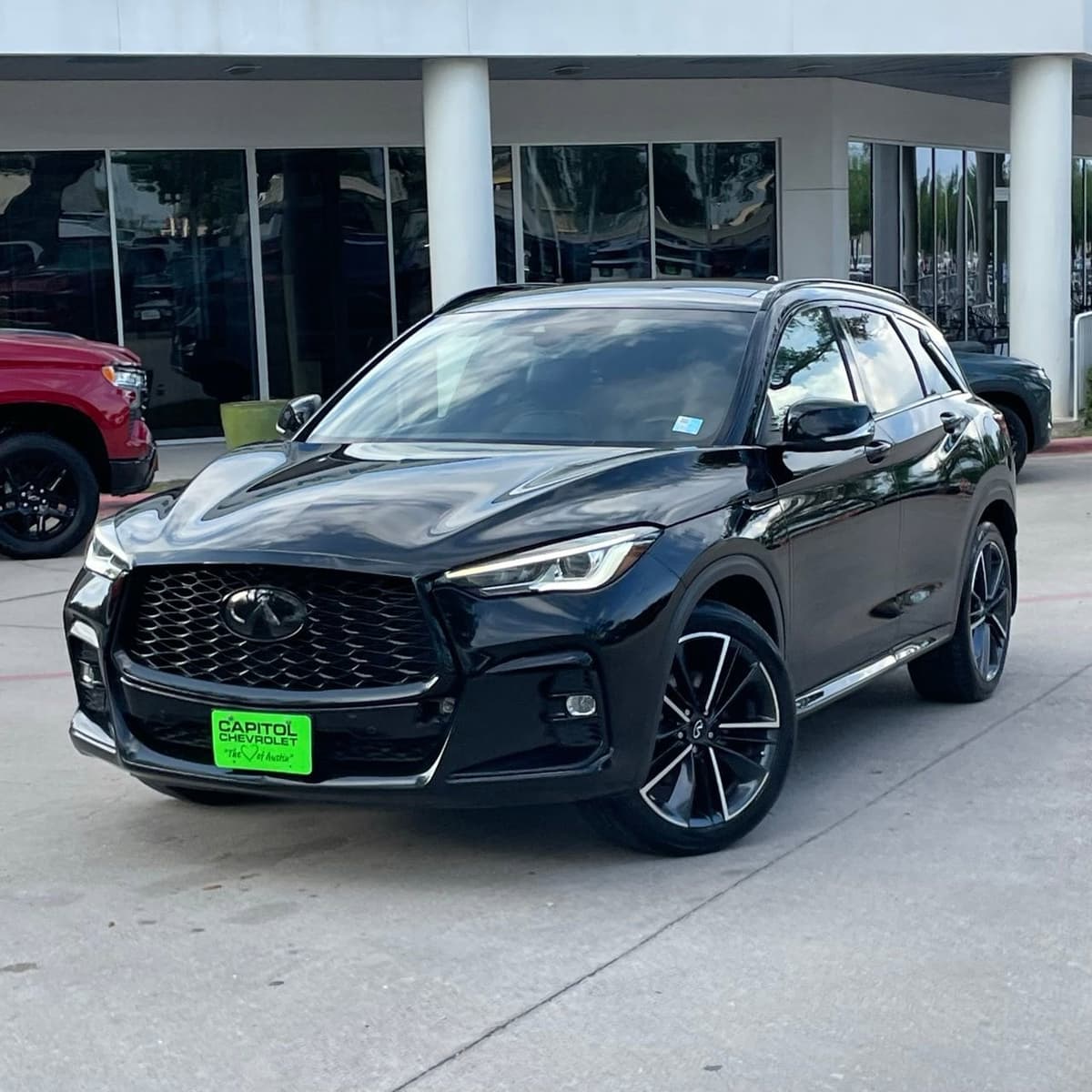 2023 INFINITI QX50 - Image 10