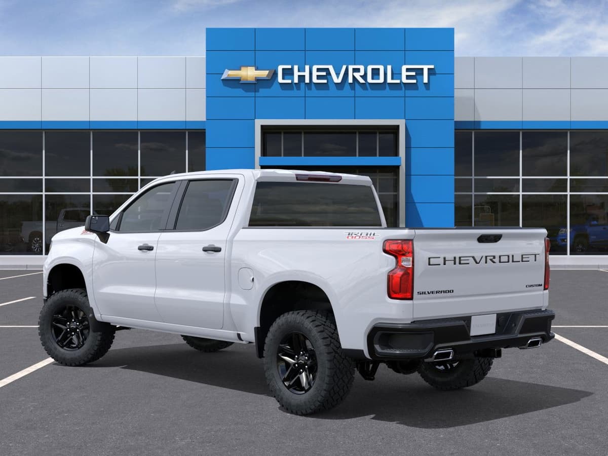 2026 Chevrolet Silverado 1500 - Image 3