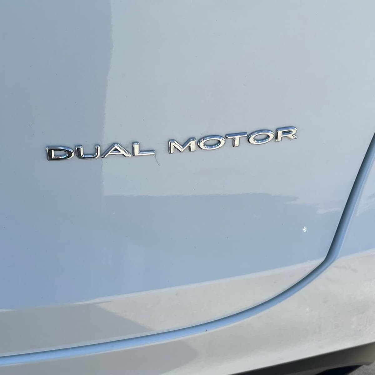 2023 Tesla Model Y - Image 6