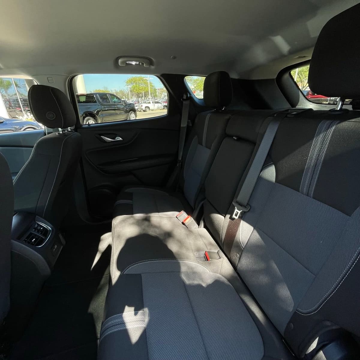 2025 Chevrolet Blazer - Image 23