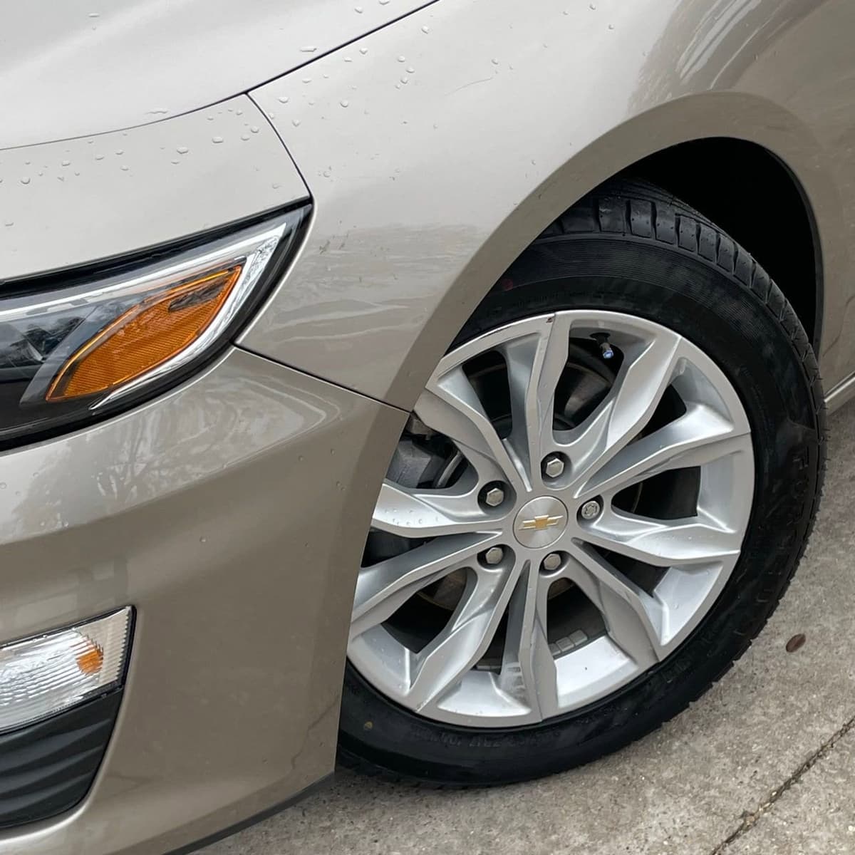 2024 Chevrolet Malibu - Image 9