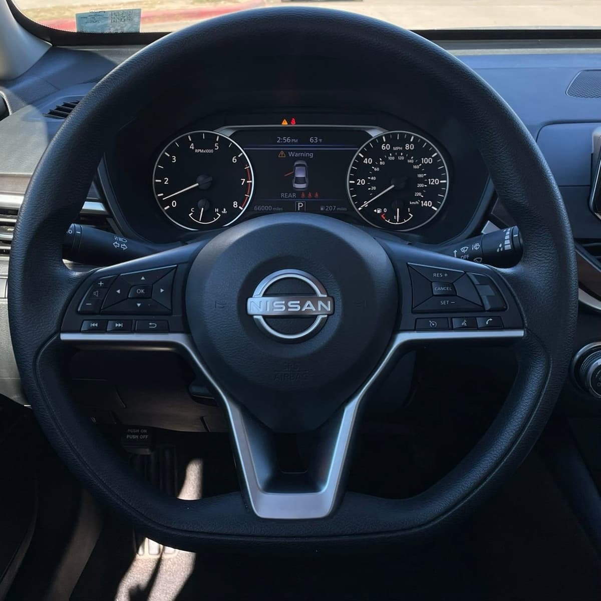 2024 Nissan Altima - Image 12