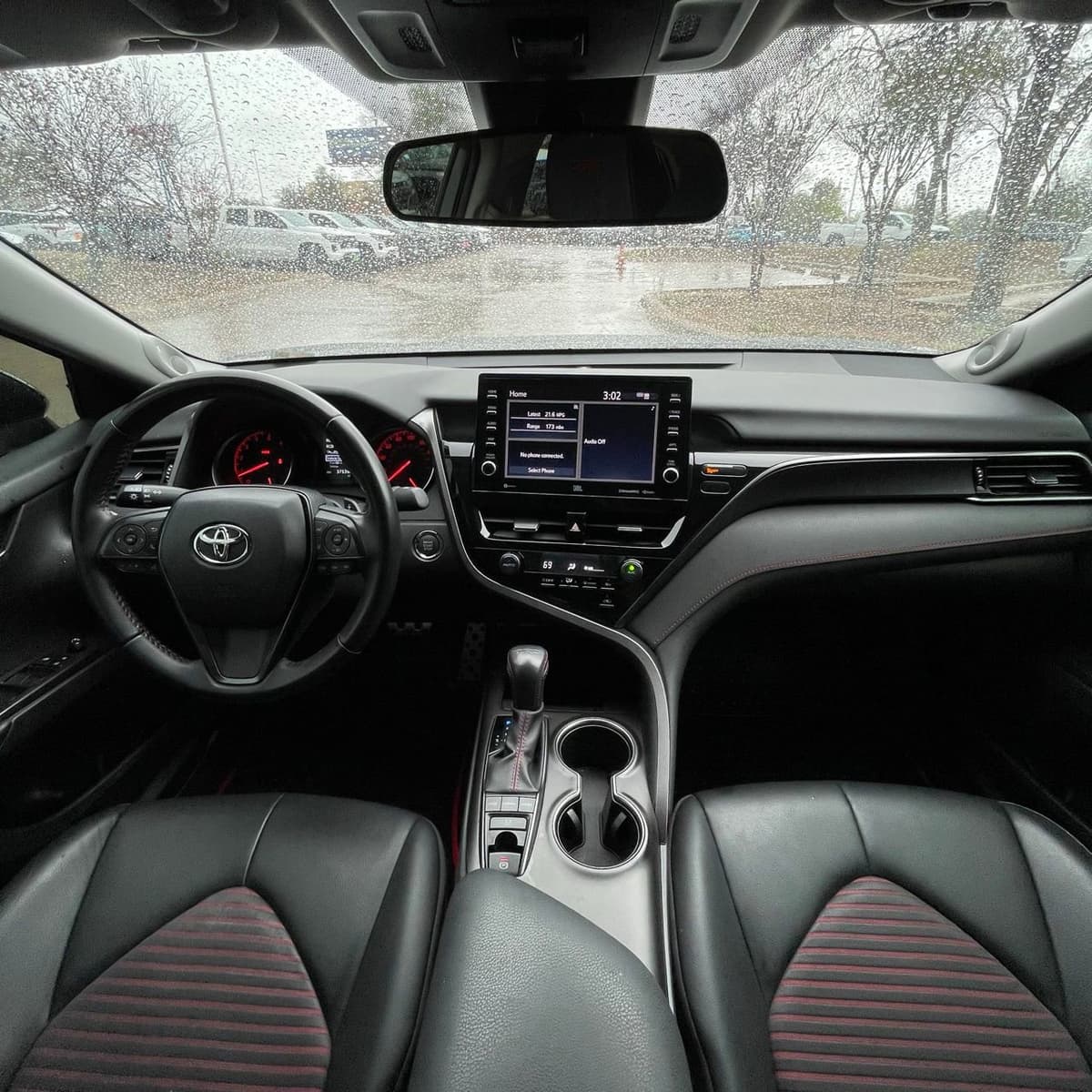 2023 Toyota Camry - Image 11