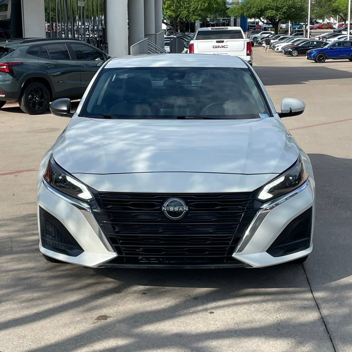 2024 Nissan Altima - Image 7